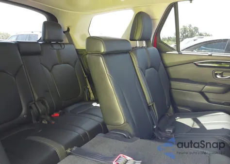 2023 Honda Pilot 2Wd Touring z USA, uszkodzony, nr VIN 5FNYG2H72PB000671